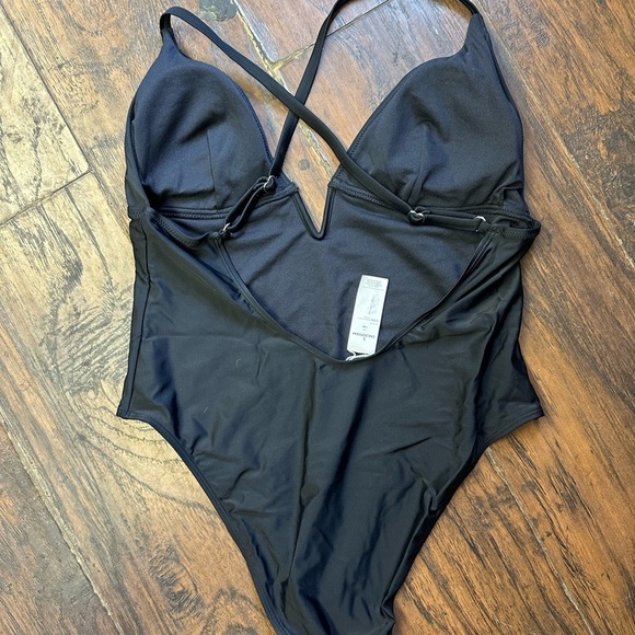 Women's Plus Cheeky Swimwear black V-Wire One Piece Swimsuit size L <<<159>>>> - Picture 4 of 5